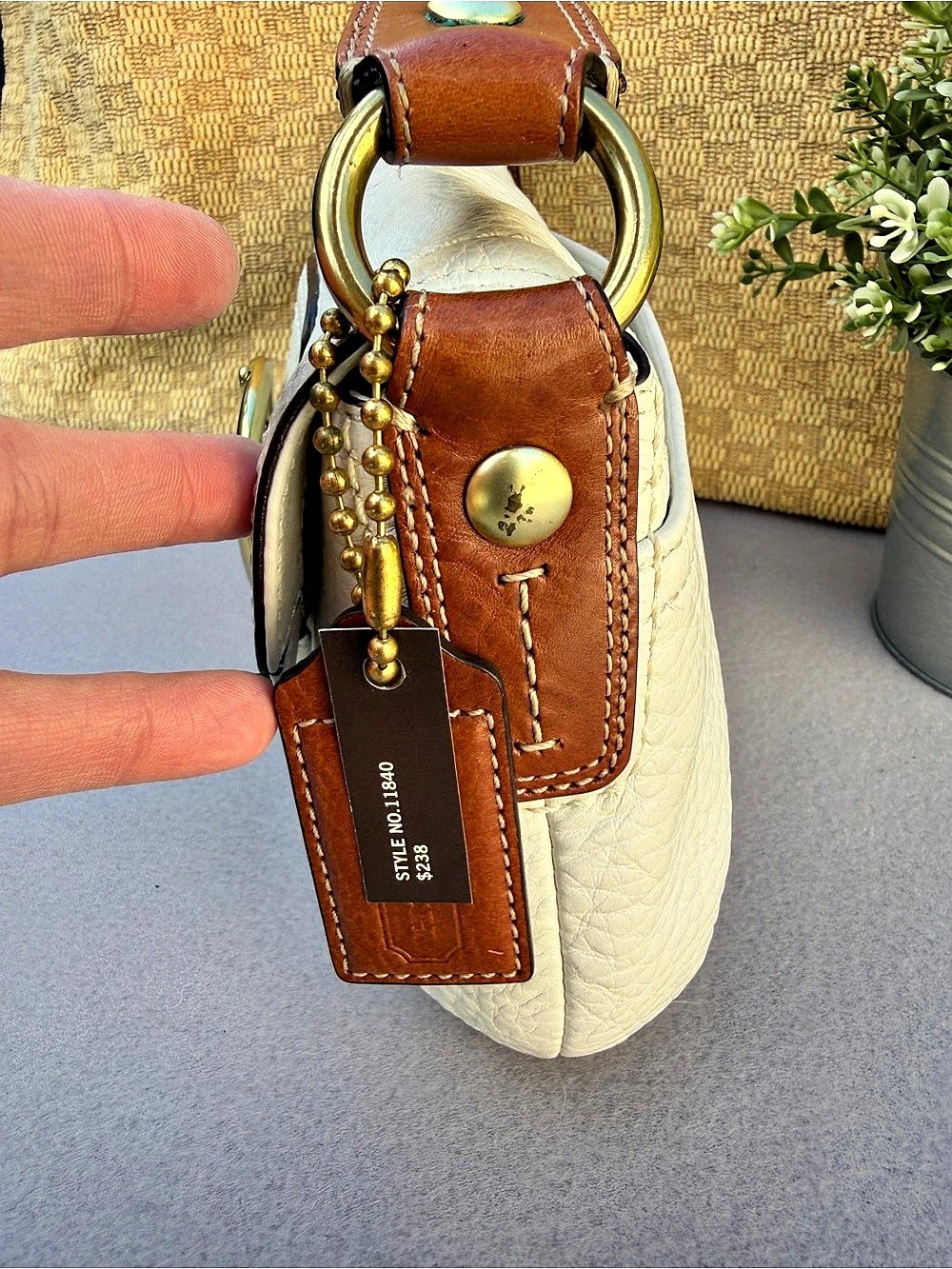 Coach Legacy Small Pebbled Leather Shoulder Bag White & Brown 11840 - Picture 6 of 13